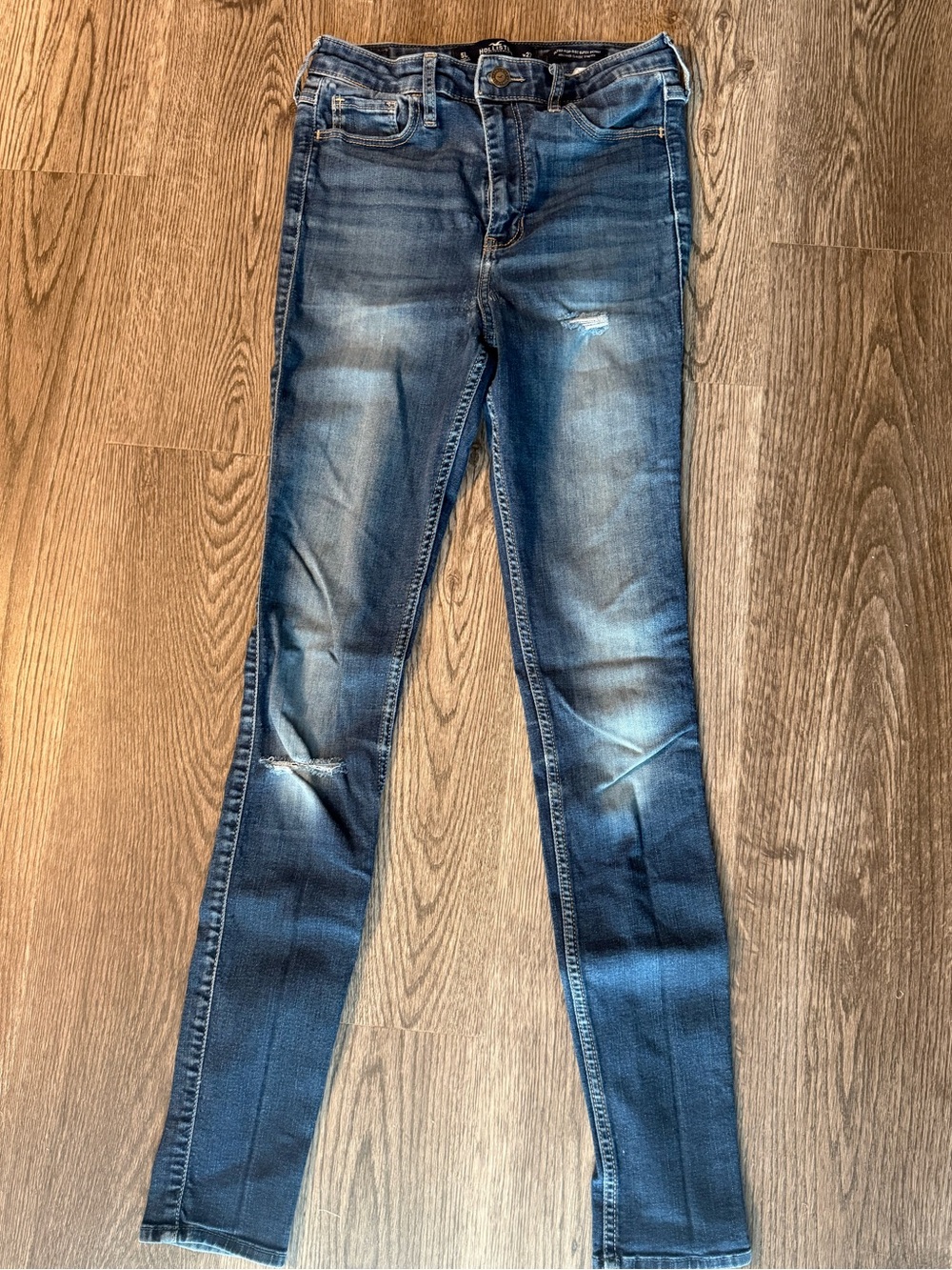 Hollister ultra high rise super skinny jeans